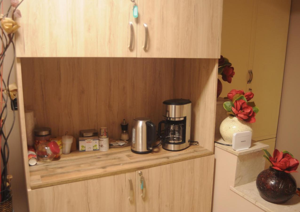 Bliri Myslym Shyri Apartman Tirana Kültér fotó