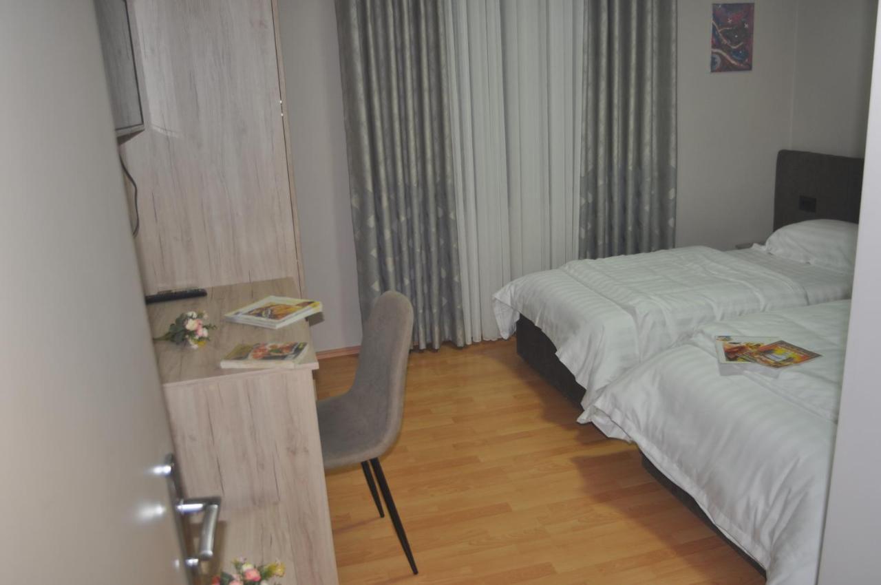 Bliri Myslym Shyri Apartman Tirana Kültér fotó