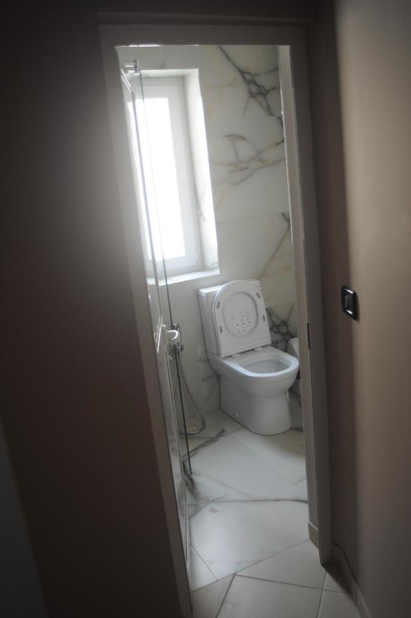 Bliri Myslym Shyri Apartman Tirana Kültér fotó