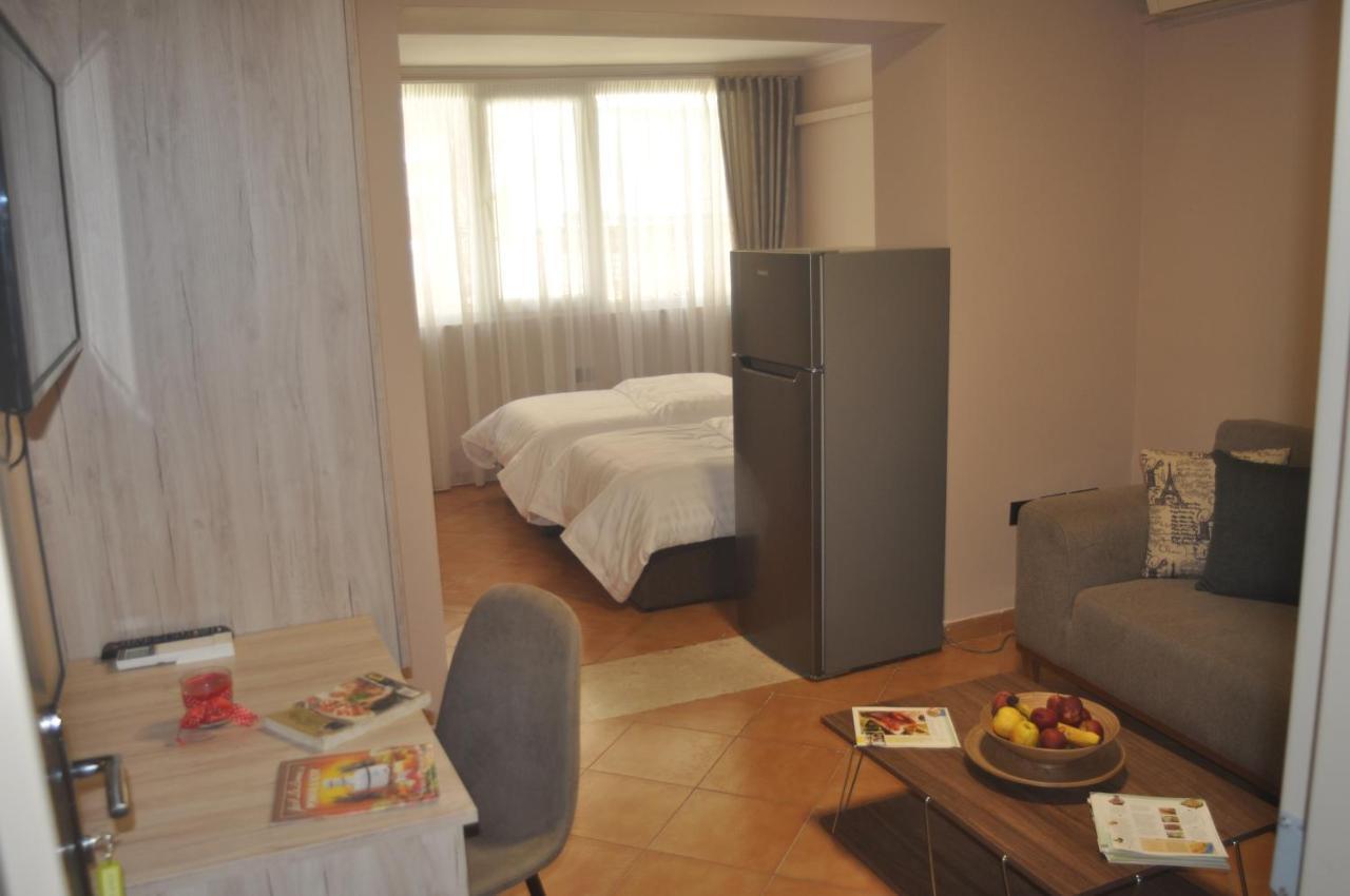Bliri Myslym Shyri Apartman Tirana Kültér fotó