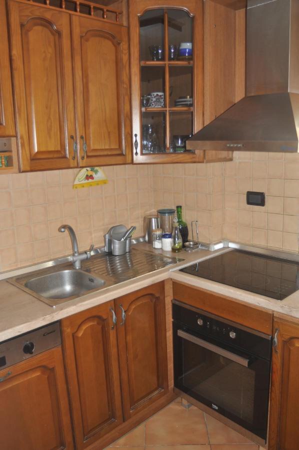 Bliri Myslym Shyri Apartman Tirana Kültér fotó